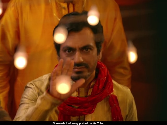 Babumoshai Bandookbaaz Song Ghungta: Nawazuddin Siddiqui Ruins A Wedding