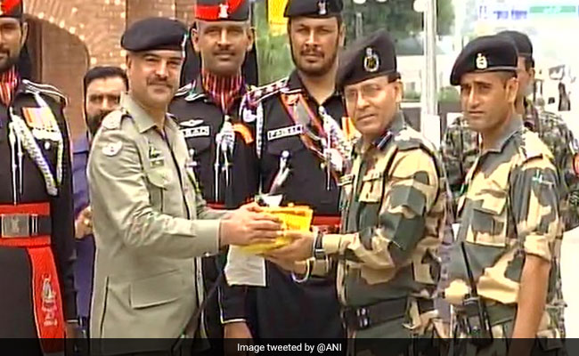 Pakistani Rangers Offer Sweets To India At Wagah Border