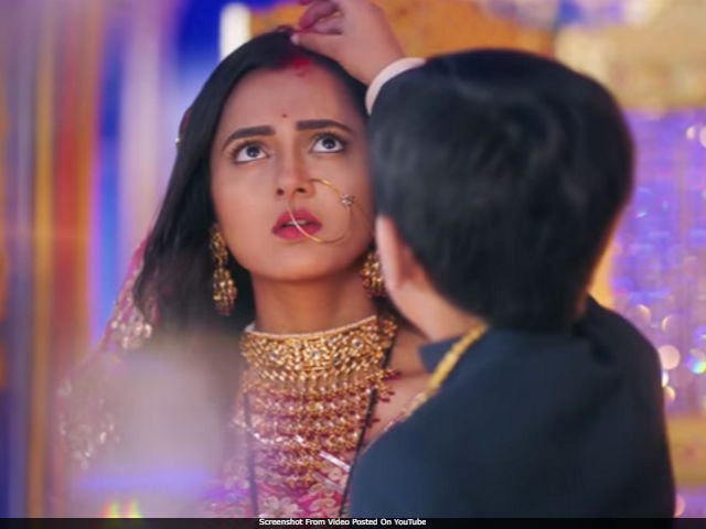 Bye Bye <i>Pehredaar Piya Ki</i>. Channel Pulls Plug On Controversial Show