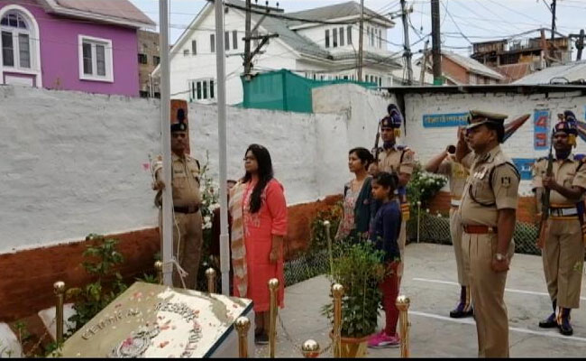 Before Laying Down Life, CRPF Man Unfurled Flag. Today, Wife Took His Place