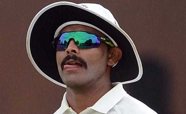 महेंद्र सिंह धोनी के चहेते 'सर' रवींद्र जडेजा को रविवार के दिन लगे दो झटके