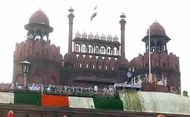 Plastic Bottles, Banana Peels Leave Red Fort Trashed On Independence Day