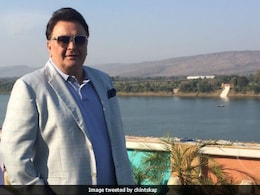Police Complaint Against Rishi Kapoor For An Offensive Post On Twitter Police Complaint Against Rishi Kapoor For An Offensive Post On Twitter