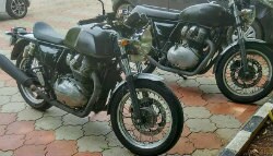 New Royal Enfield Parallel-Twin Engine May Be A 650 cc
