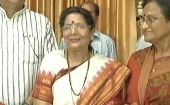 समाजवादी पार्टी को लगा एक और झटका, सरोजनी अग्रवाल बीजेपी में शामिल