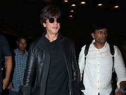 Shah Rukh Khan Injures Back While On His Way To Kolkata To Promote <i>Jab Harry Met Sejal</i> Shah Rukh Khan Injures Back While On His Way To Kolkata To Promote <i>Jab Harry Met Sejal</i>