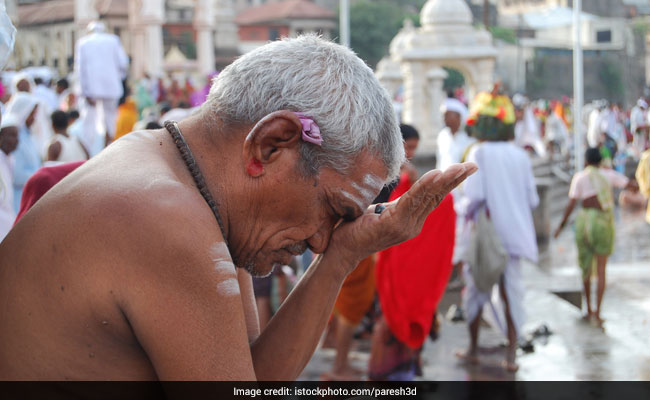 Pitru Paksha 2022: पितृ पक्ष में भूल से भी ना करें ये  5 काम, नहीं तो पूर्वज हो जाएंगे नाराज