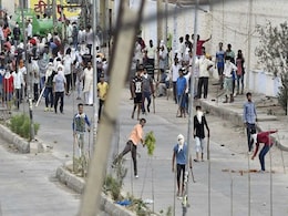 Ram Rahim Verdict: Police Detains 15 Dera Followers From Sirsa Compound Ram Rahim Verdict: Police Detains 15 Dera Followers From Sirsa Compound