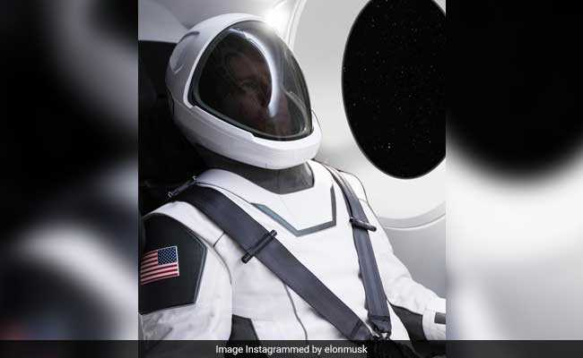 SpaceX Unveils Peek At Sleek New Spacesuit