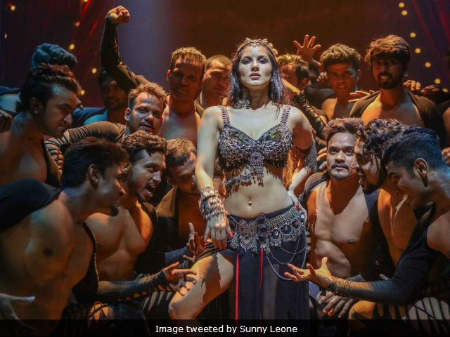 Trippy Trippy: Sunny Leone Does The Hippy Hippy Shake In Bhoomi Song