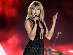 Taylor Swift 'Shaken And Humiliated' By Groping, Her Mother Tells Court