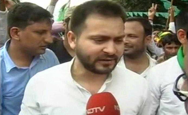 Lalu Yadav Family's Land Seized Again, Son Tejashwi Throws In A Challenge