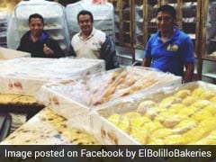 Houston Bakers Trapped During Hurricane Harvey Bake Bread For Hundreds