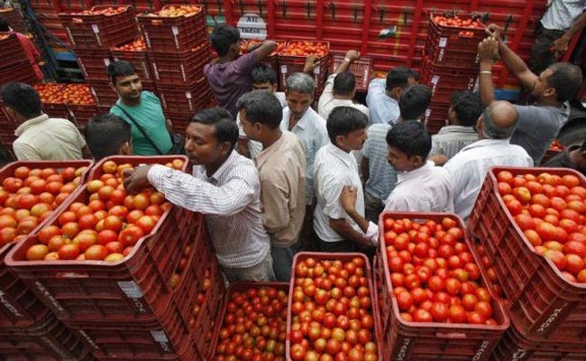 After Onion, Now Tomato Price Touches Rs 80/Kg In Delhi
