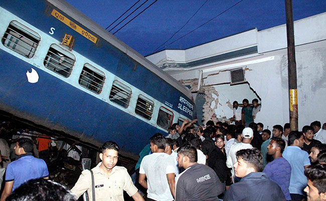 मुजफ्फरनगर हादसा: रेलवे, ओडिशा सरकार और यूपी सरकार ने किया मुआवजे का ऐलान - 10 खास बातें