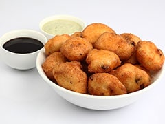 Indian Cooking Tips: How To Make Instant Rava Vada At Home (Watch Recipe Video) Indian Cooking Tips: How To Make Instant Rava Vada At Home (Watch Recipe Video)