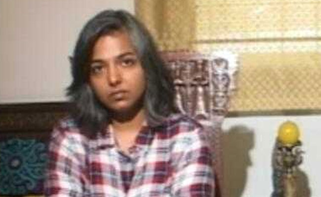 छेड़खानी मामला : बीजेपी नेता को पीड़िता का जवाब, मैं रात में बाहर क्यों निकली, यह पूछना आपका काम नहीं