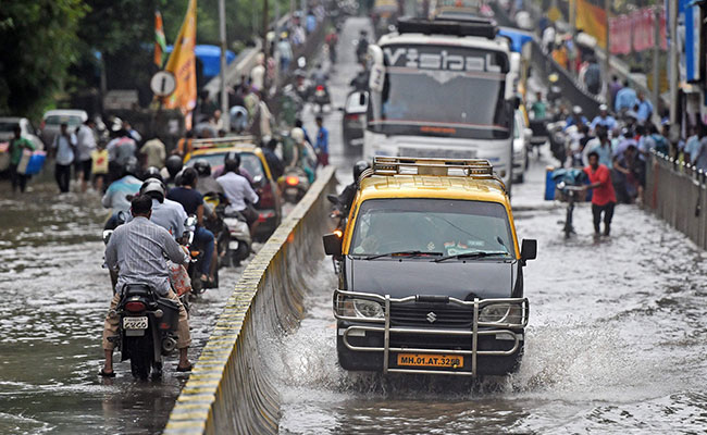 5 Dead In 30X Normal Rain In Mumbai, City Struggles Day After: 10 Points