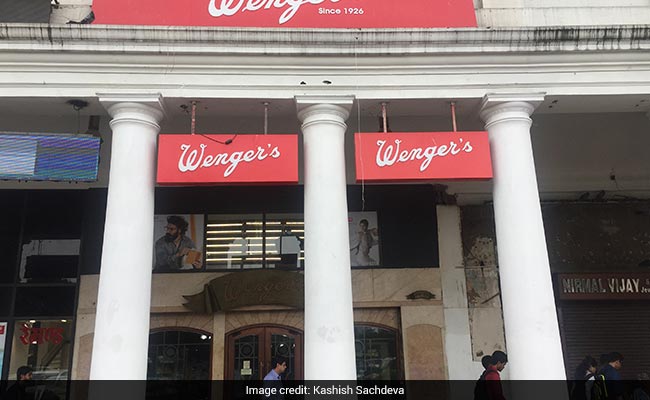 11 Pre-Independence-Era Restaurants In India That Are Still Serving Food Today