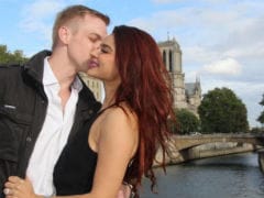 Aashka Goradia, Fiance Brent Goble Are Holidaying In The City Of Love