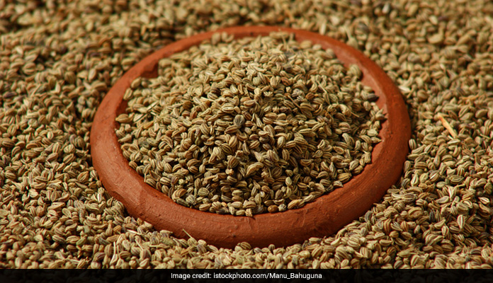 Benefits Of Ajwain: पेट संबंधी समस्याओं से छुटकारा पाने के लिए अजवाइन का करें सेवन!