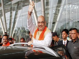 बीजेपी अध्यक्ष अमित शाह तीन दिवसीय यात्रा पर कोलकाता पहुंचे बीजेपी अध्यक्ष अमित शाह तीन दिवसीय यात्रा पर कोलकाता पहुंचे