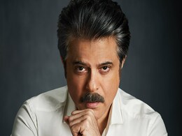 अरे यह क्या, हेयर स्टाइल बनाने में अनिल कपूर को लगे 50 घंटे अरे यह क्या, हेयर स्टाइल बनाने में अनिल कपूर को लगे 50 घंटे