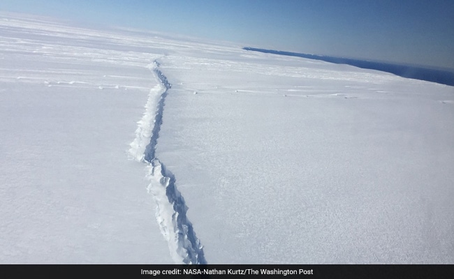 Key Antarctic Glacier Just Lost A Piece Of Ice Four Times The Size Of Manhattan