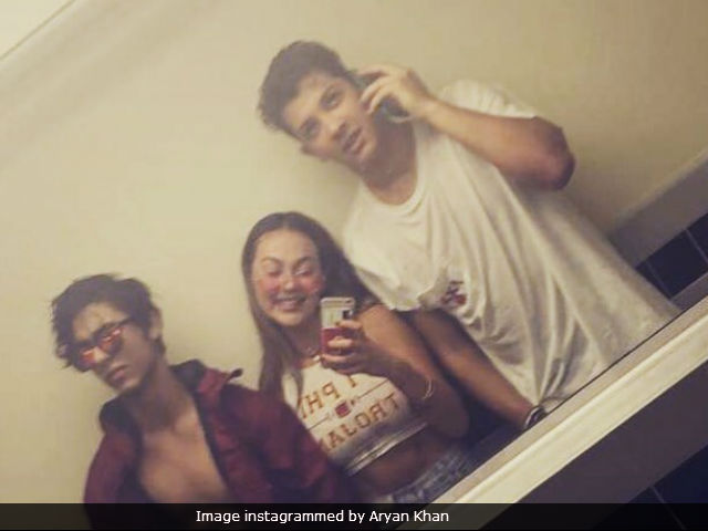 Shah Rukh Khan's Son Aryan Is Definitely Giving Some Fitness Goals. See Viral Pic