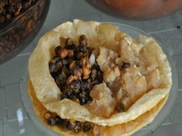 Shardiya Navratri 2022: कन्या पूजन में हलवा पूड़ी के अलावा इन 5 पकवानों का लगाया जा सकता है भोग, बनाना भी आसान है  Shardiya Navratri 2022: कन्या पूजन में हलवा पूड़ी के अलावा इन 5 पकवानों का लगाया जा सकता है भोग, बनाना भी आसान है