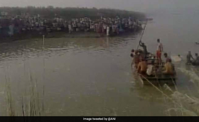यूपी के बागपत में यमुना में नाव डूबी, 22 की मौत, 60 थे सवार, 2 लाख मुआवजे का ऐलान