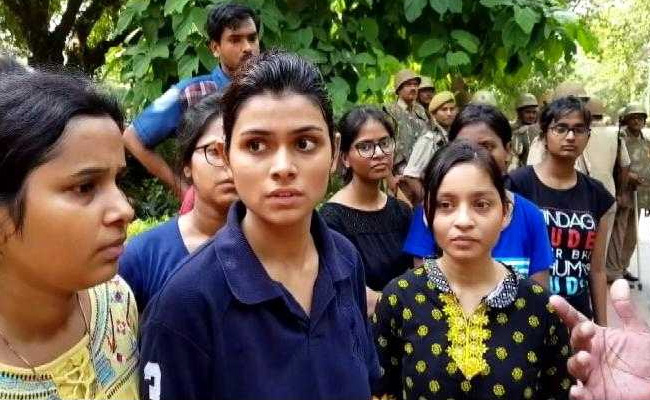 After #Metoo, A Facebook List Names South Asian Academics