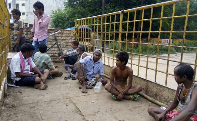 In Chhattisgarh City Bilaspur Men Caught Defecating In Open Paraded For Awareness 