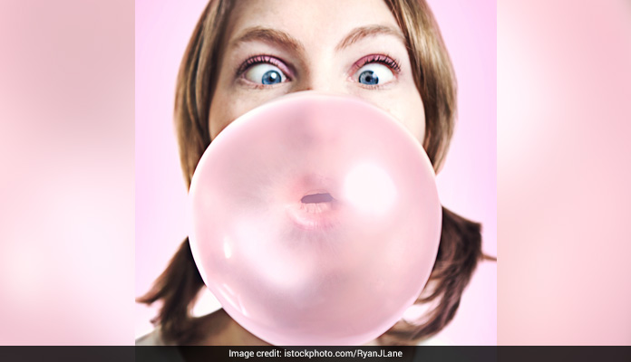 Chewing Gum For Weight Loss: Truth or Myth?