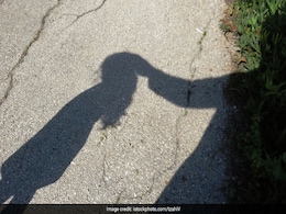3-Year-Old Girl Allegedly Raped, Dumped In A Box By Teen Neighbour In UP 3-Year-Old Girl Allegedly Raped, Dumped In A Box By Teen Neighbour In UP