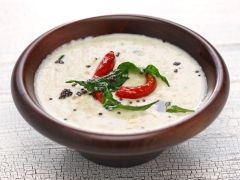Video: South Indian Special: Easy Coconut Chutney Recipe Video: South Indian Special: Easy Coconut Chutney Recipe