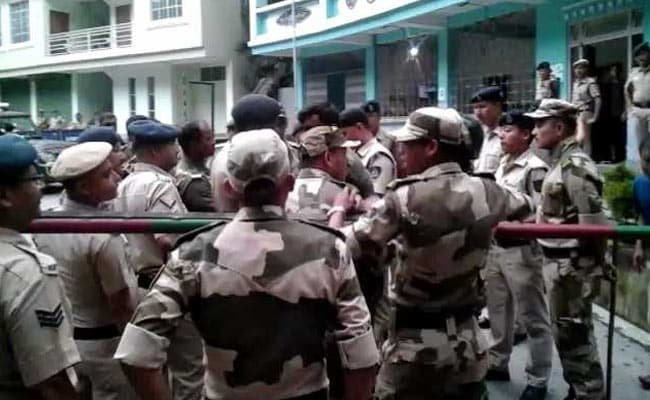 1 Dead After Bengal Police Raid Secret Gorkha Morcha Meeting In Sikkim