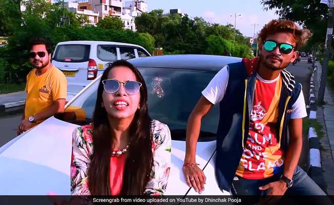 चिल्ला-चिल्ला कर बापू से पैसे मांग रही Dhinchak Pooja, ट्विटर पर आया ऐसा रिएक्शन