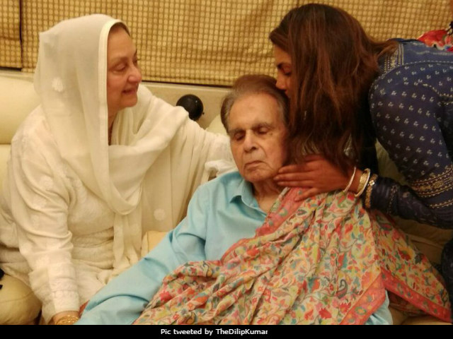 Dilip Kumar And Saira Banu's Evening With Priyanka Chopra. See Pics