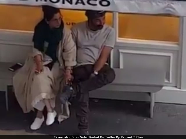 Viral: Dimple Kapadia, Sunny Deol In London. Twitter Revisits Rumoured Romance