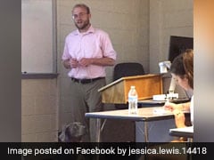 Professor Lets Dog Attend His Class For The Sweetest Reason, Wins Hearts