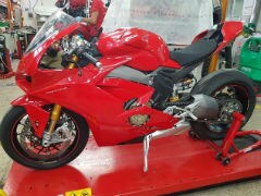 Ducati Panigale V4 Revealed