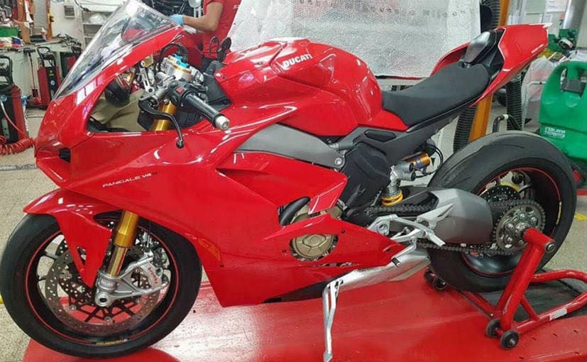 Ducati Panigale V4 Revealed