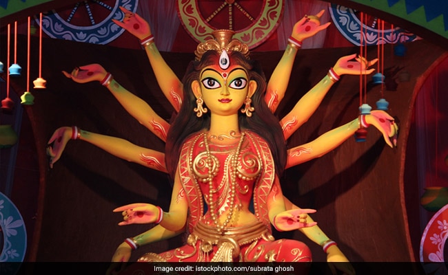 Durga Puja 2017: Durga Puja Date, Significance, Bhog and Puja Celebrations