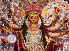 North Kolkata's Old 'Barowaari' Durga Pujas Are Now Turning To Theme