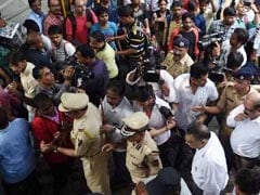 22 Dead, Many Injured In Stampede Near Mumbai's Elphinstone Station