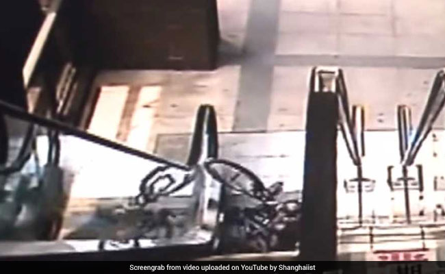 Frightening Video Shows Why You Should Never Take Bicycle On An Escalator