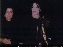 Teachers' Day 2017: Farah Khan Shares Pic With Her <i>Guru</i> Michael Jackson