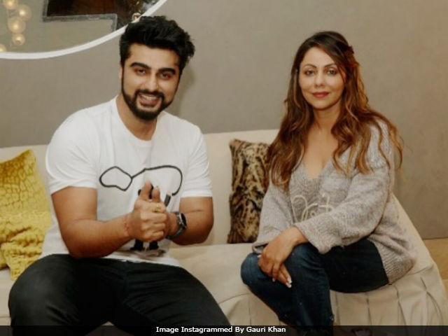 Gauri Khan Invites Arjun Kapoor To Her New Store, Says He 'Deserves Big Discount'