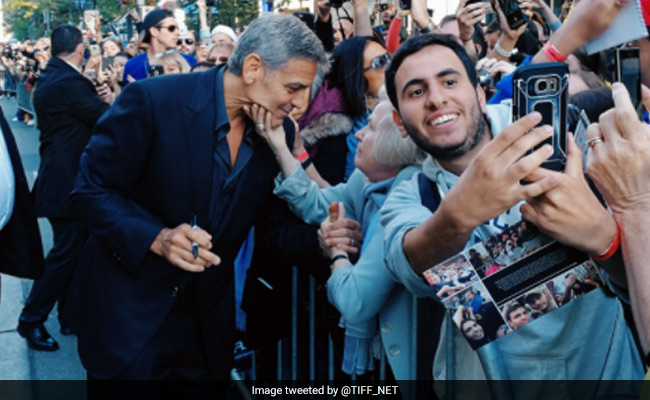 What Happened When George Clooney Met This Grandma On The Red Carpet